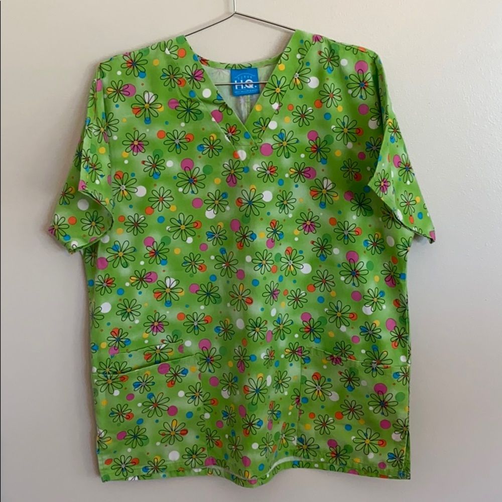 Scrub H.Q. by Cherokee Print Top